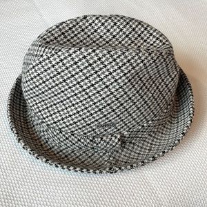 Kangol Tweed Player. Lined. X/Large. Grey